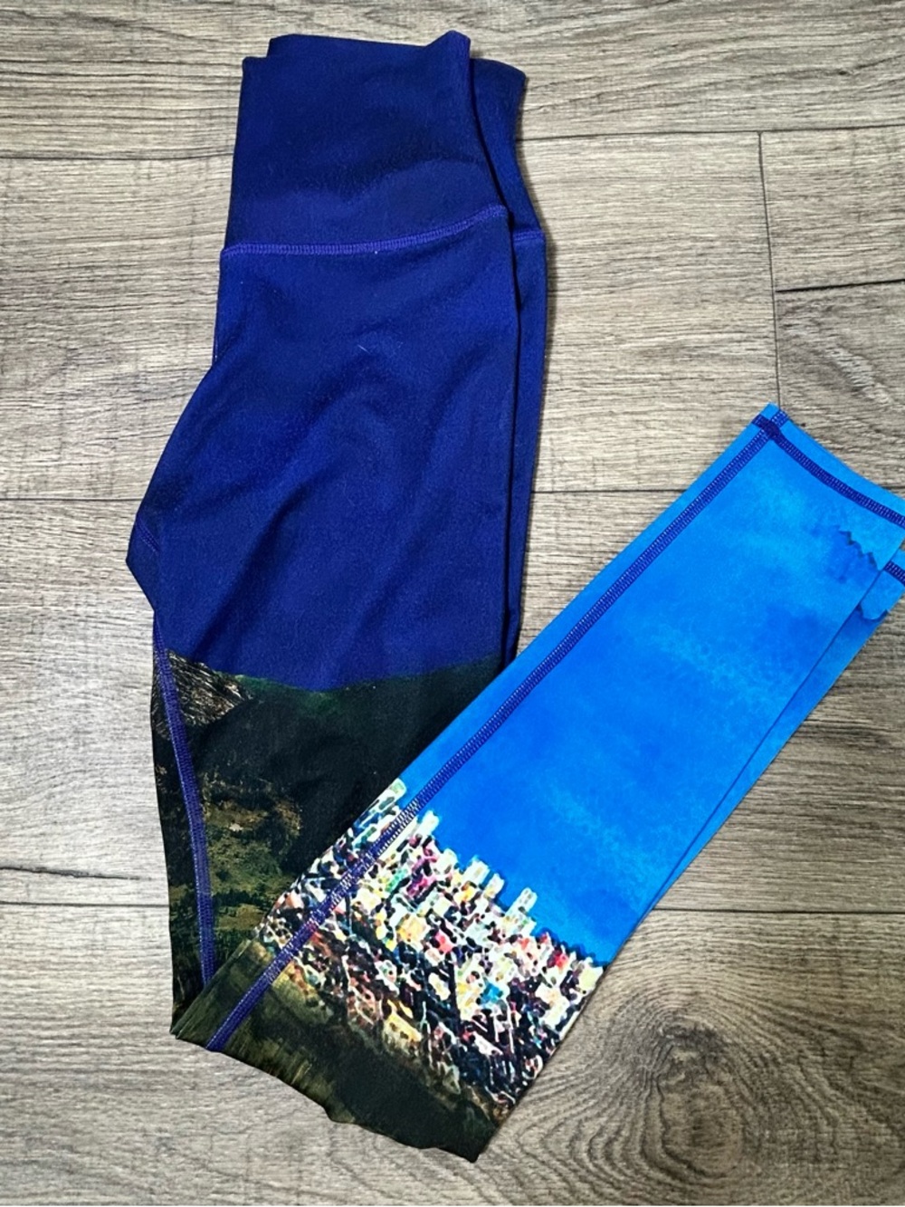 Alo Yoga Scenic Print High-Waist Leggings Blue Landscape Size XS